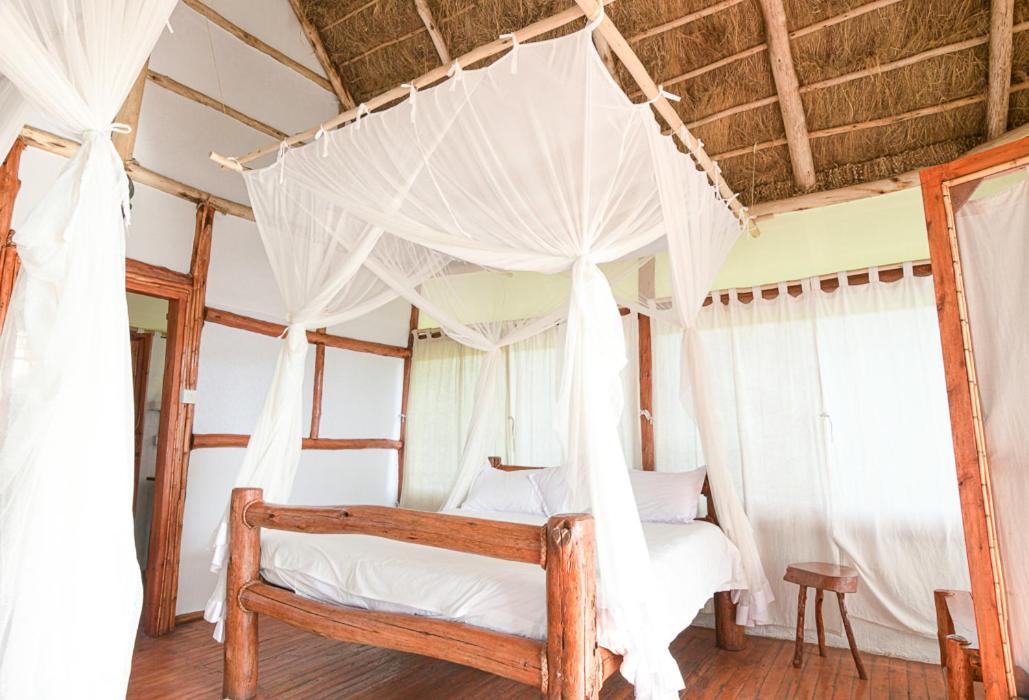 Hotel Kazinga Wilderness Safari Camp Kasese Zewnętrze zdjęcie
