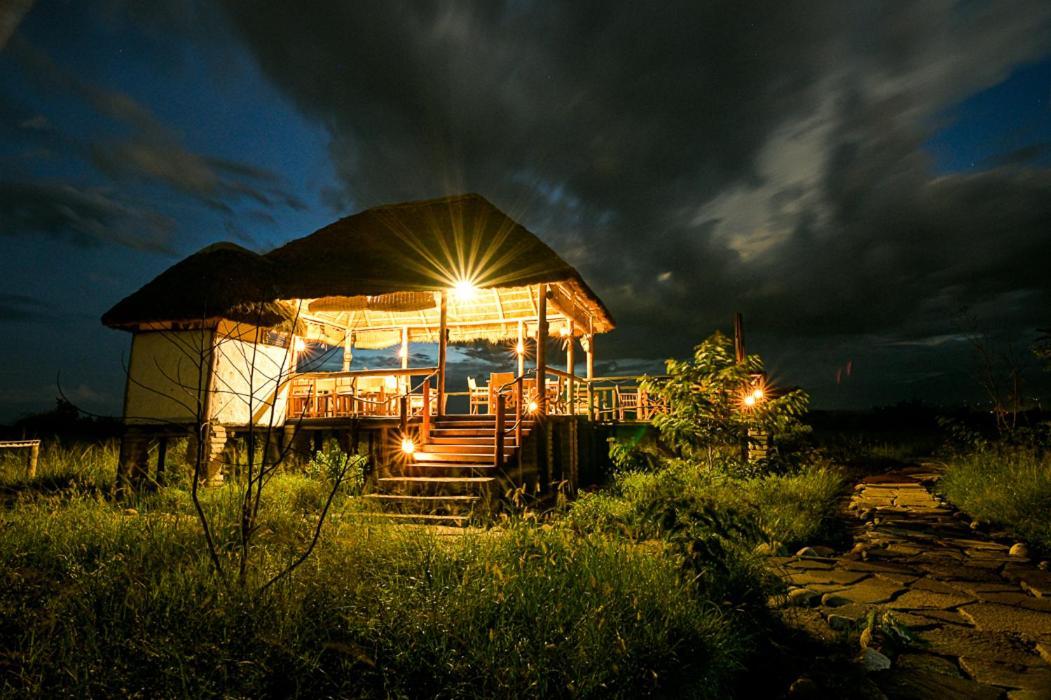 Hotel Kazinga Wilderness Safari Camp Kasese Zewnętrze zdjęcie