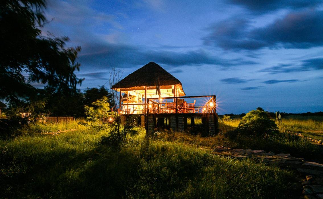 Hotel Kazinga Wilderness Safari Camp Kasese Zewnętrze zdjęcie